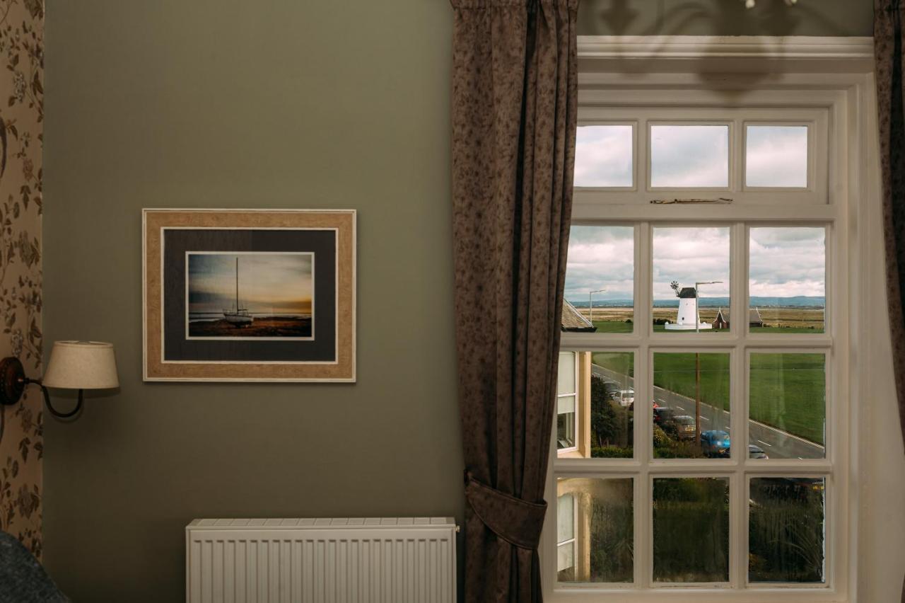 The Queens Hotel Lytham St Annes Esterno foto