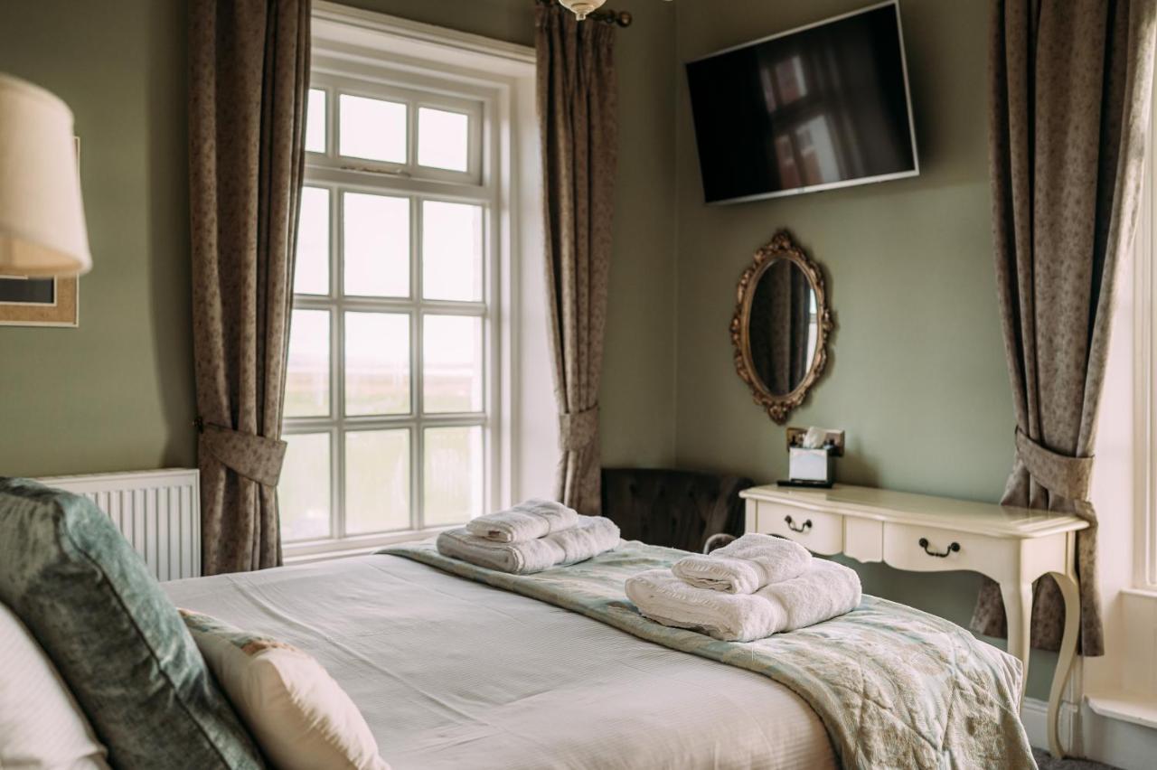 The Queens Hotel Lytham St Annes Esterno foto